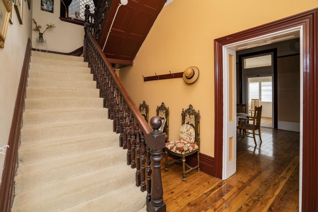 160-162 East Street, Narrandera NSW 2700 - photo 4