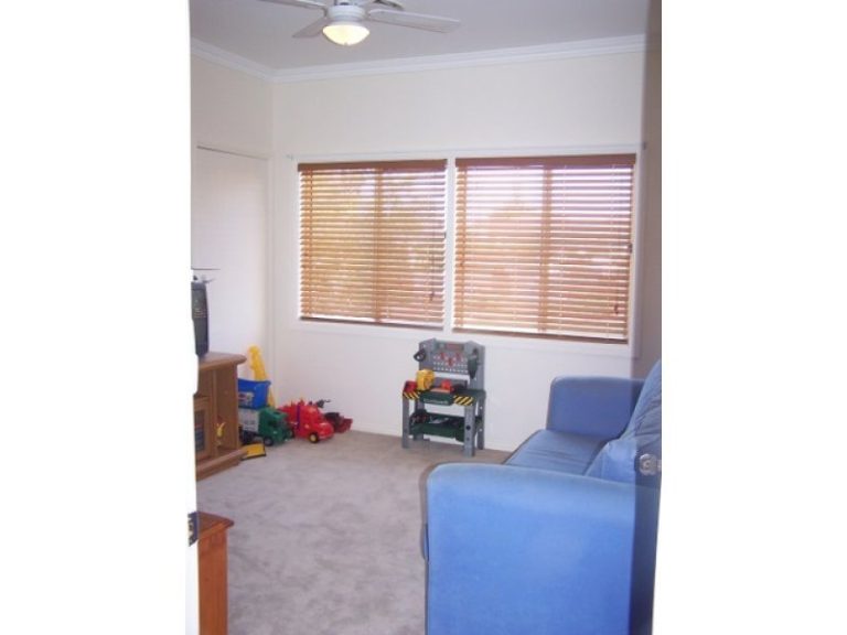 135 Anzac Street, Temora NSW 2666 - photo 23