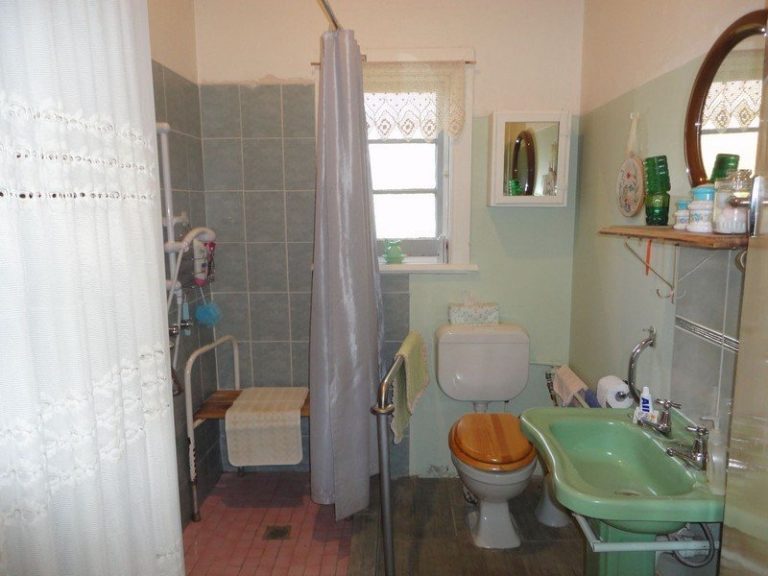 29 Ashton Street, Ariah Park NSW 2665 - photo 12