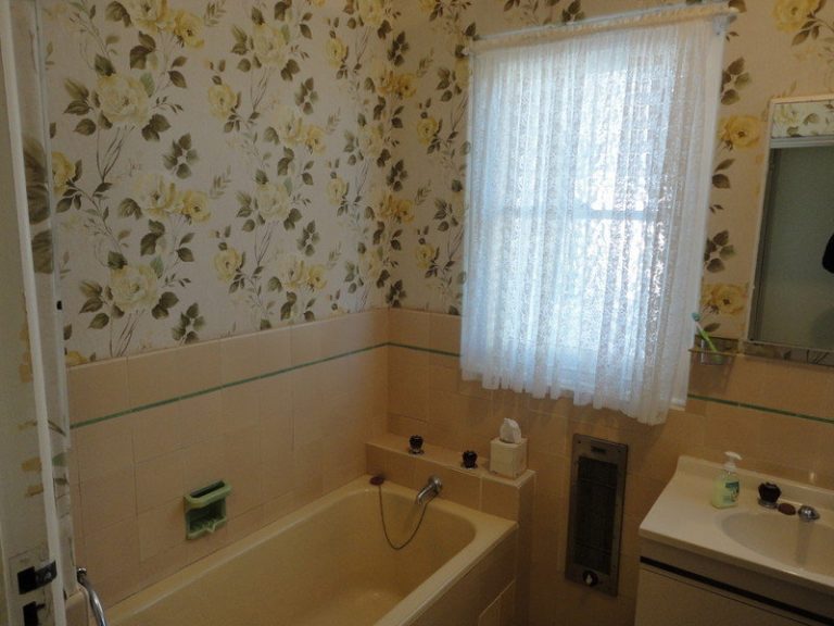148 Victoria Street, Temora NSW 2666 - photo 12