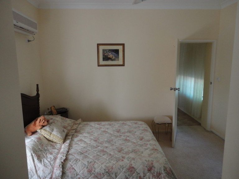 148 Victoria Street, Temora NSW 2666 - photo 16