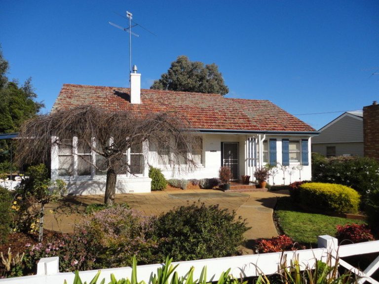 148 Victoria Street, Temora NSW 2666 - McGrath Riverina