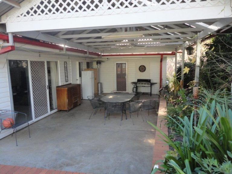 170 Loftus Street, Temora NSW 2666 - photo 2