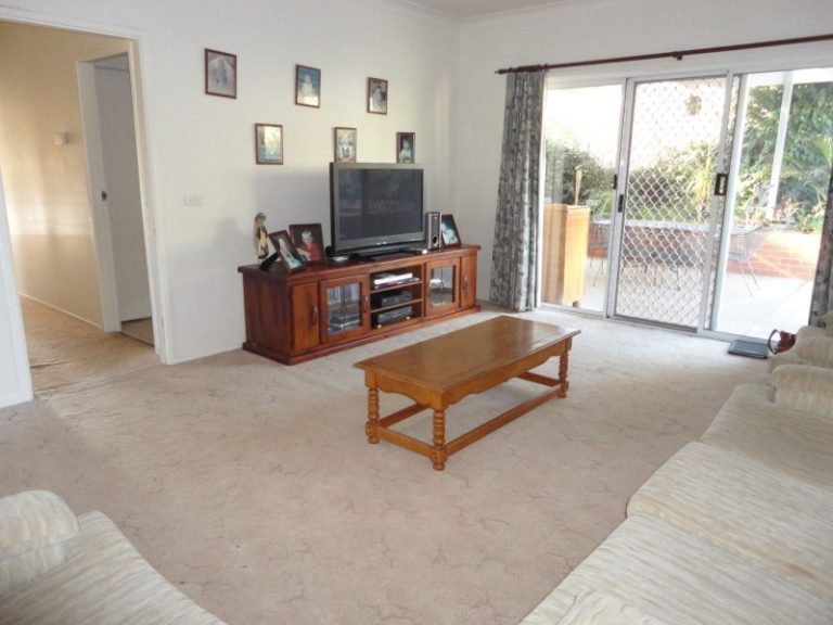 170 Loftus Street, Temora NSW 2666 - photo 4