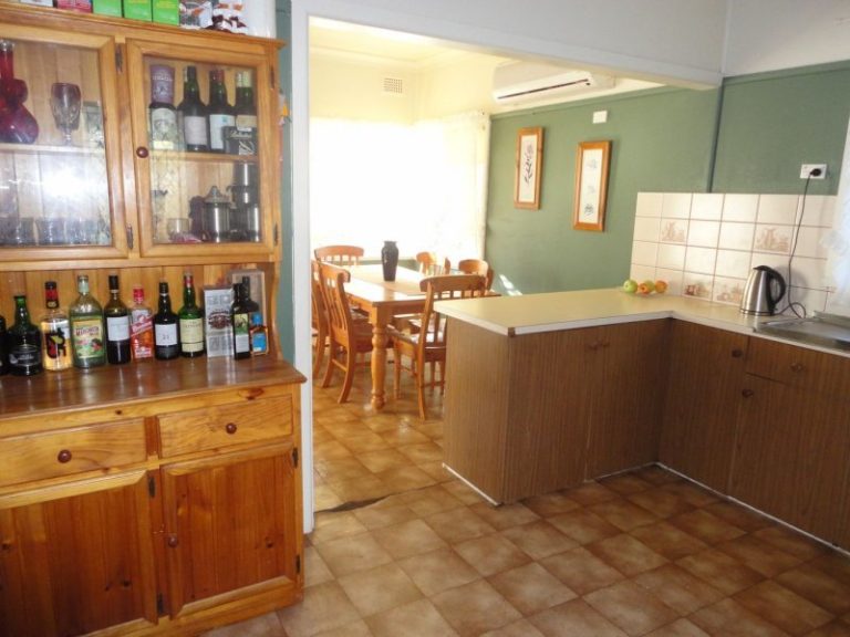 170 Loftus Street, Temora NSW 2666 - photo 7