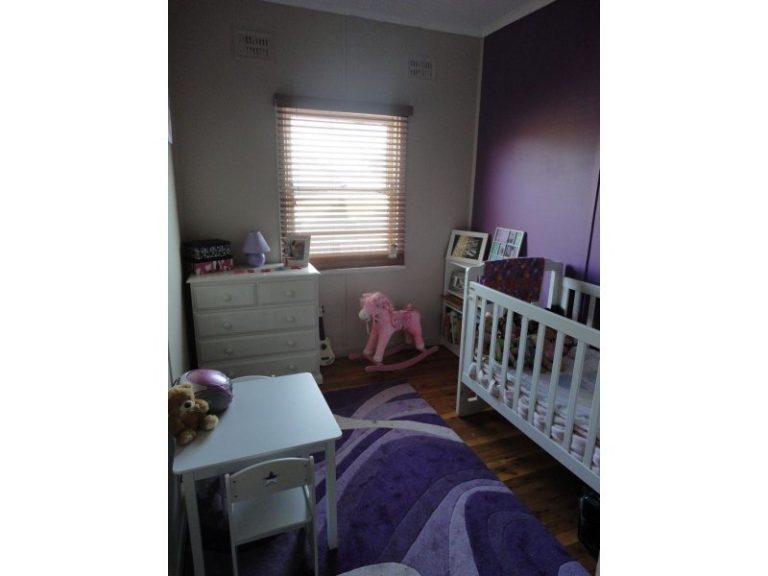 70 Haig Street, Temora NSW 2666 - photo 12