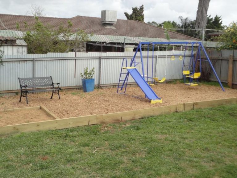 70 Haig Street, Temora NSW 2666 - photo 14