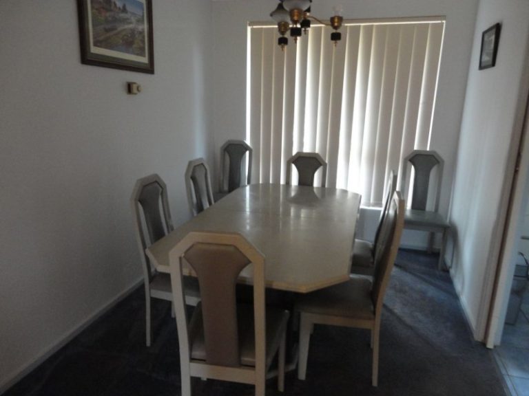 227 Austral Street, Temora NSW 2666 - photo 6