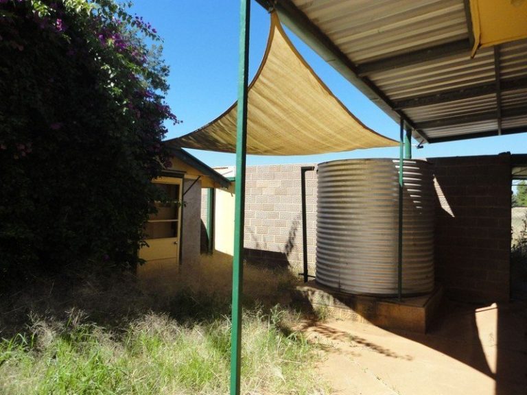 45 Airport Street, Temora NSW 2666 - photo 9