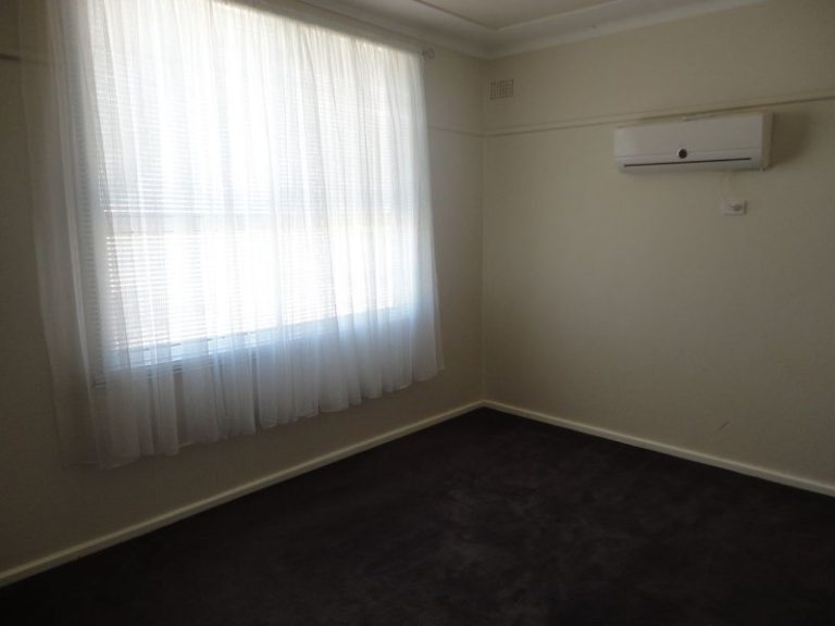 167 Vesper Street, Temora NSW 2666 - photo 6