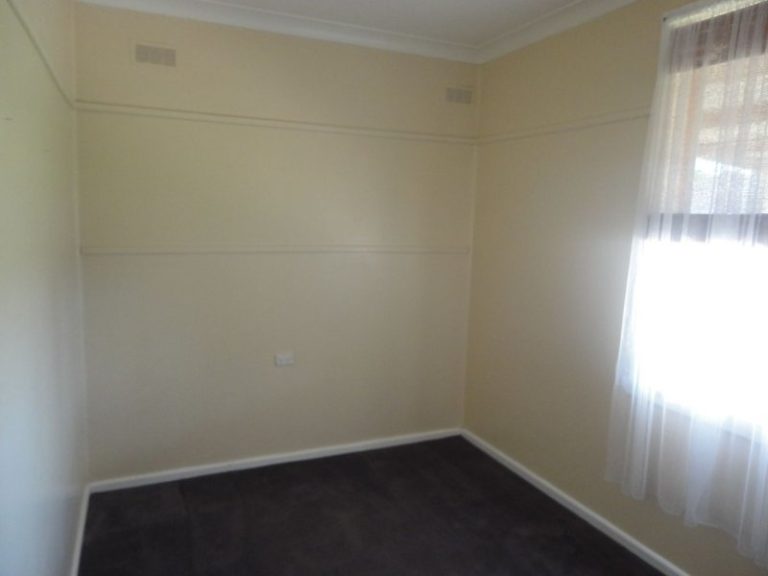 167 Vesper Street, Temora NSW 2666 - photo 9