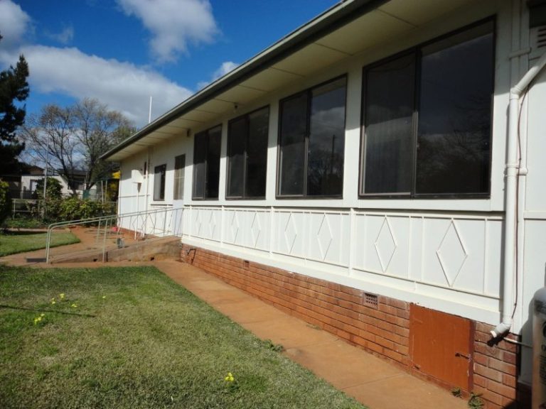 45 Deutcher Street, Temora NSW 2666 - photo 13