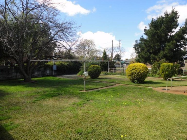 45 Deutcher Street, Temora NSW 2666 - photo 14