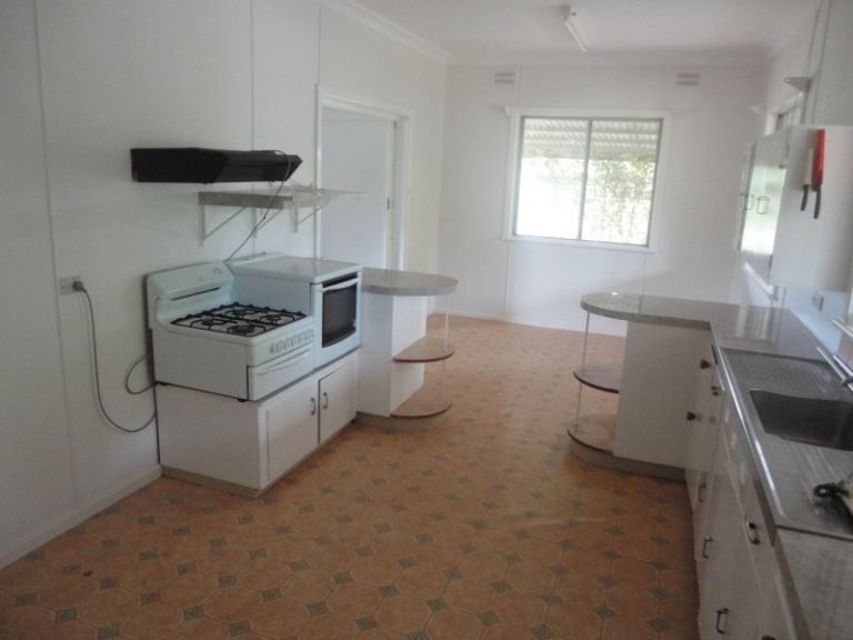 45 Deutcher Street, Temora NSW 2666 - photo 4