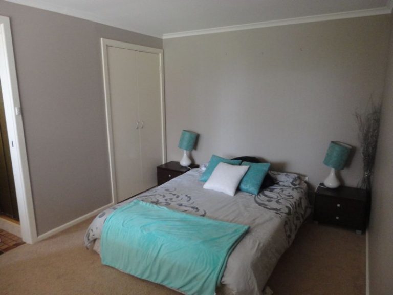 169 Kitchener Road, Temora NSW 2666 - photo 11