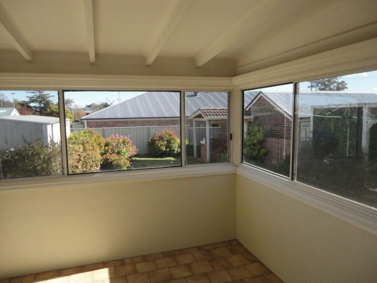124 Asquith Street, Temora NSW 2666 - photo 3