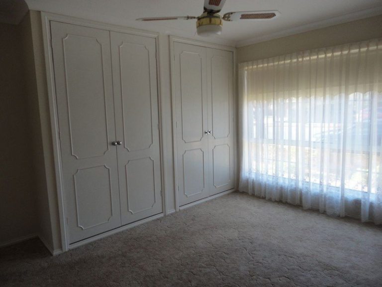 124 Asquith Street, Temora NSW 2666 - photo 8