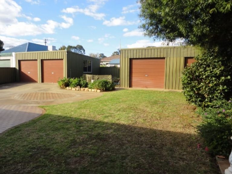 85 Bridges Street, Temora NSW 2666 - photo 16