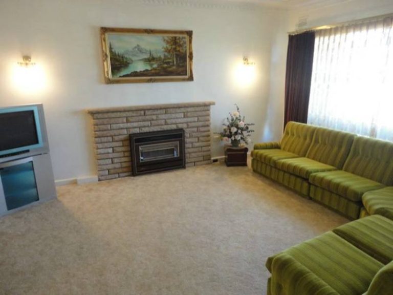 85 Bridges Street, Temora NSW 2666 - photo 6