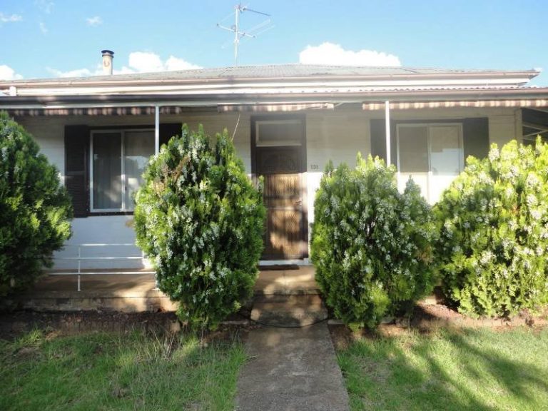 131 Baker Street, Temora NSW 2666 - McGrath Riverina