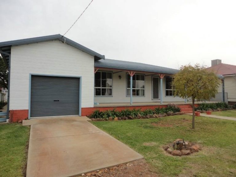 130 Vesper Street, Temora NSW 2666 - photo 19