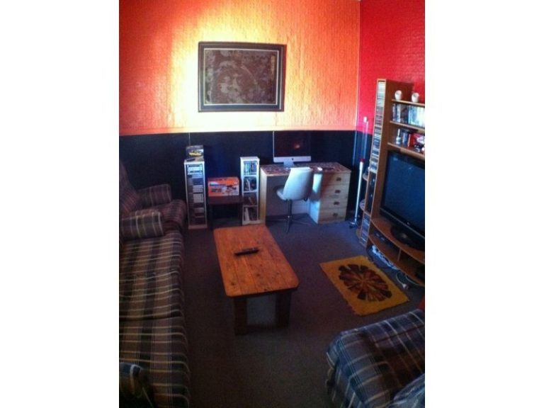 1 Bellevue Street, Temora NSW 2666 - photo 4