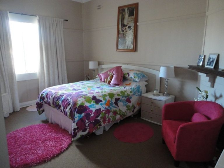 7 Nottingham Road, Temora NSW 2666 - photo 14