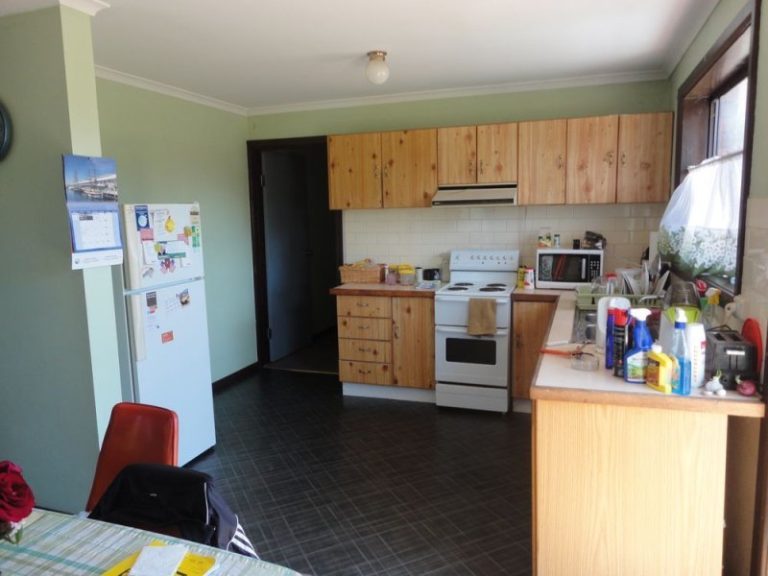 90 Hibernia Street, Stockinbingal NSW 2725 - photo 2