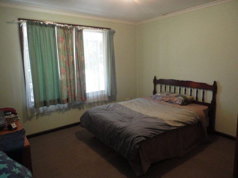 90 Hibernia Street, Stockinbingal NSW 2725 - photo 13