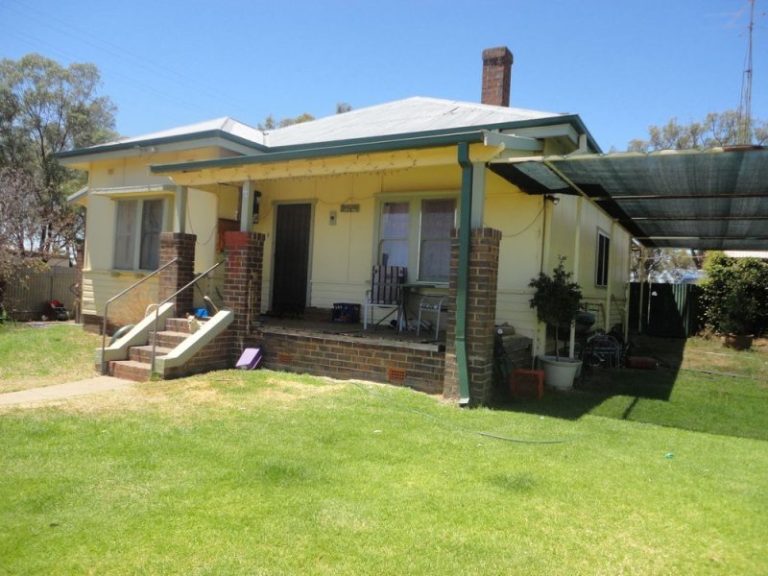 24 Hope Street, Barmedman NSW 2668 - McGrath Riverina