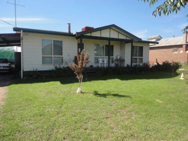 49 Queen Street, Barmedman NSW 2668 - McGrath Riverina