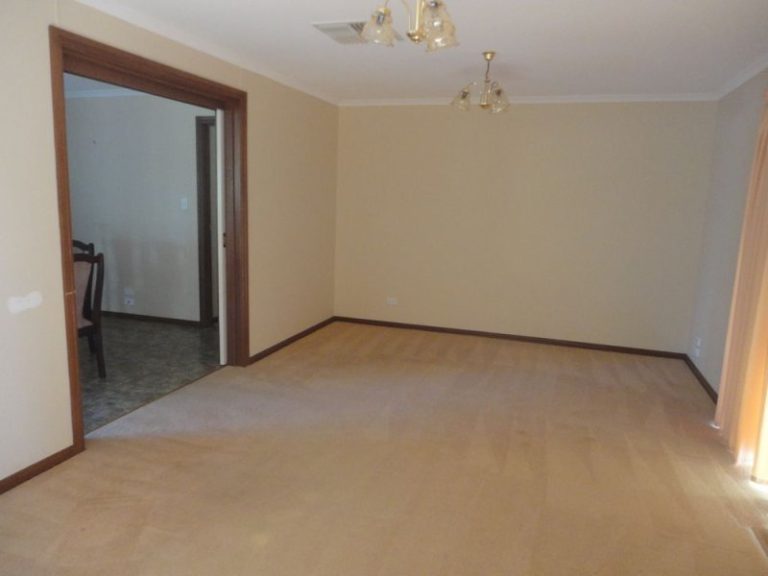 28 Pitt Street, Ariah Park NSW 2665 - photo 13