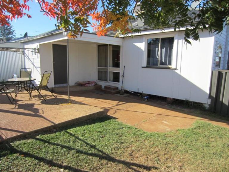 11 View Street, Temora NSW 2666 - photo 12