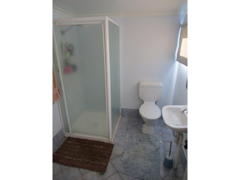 11 View Street, Temora NSW 2666 - photo 13