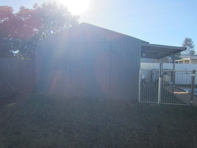 11 View Street, Temora NSW 2666 - photo 18