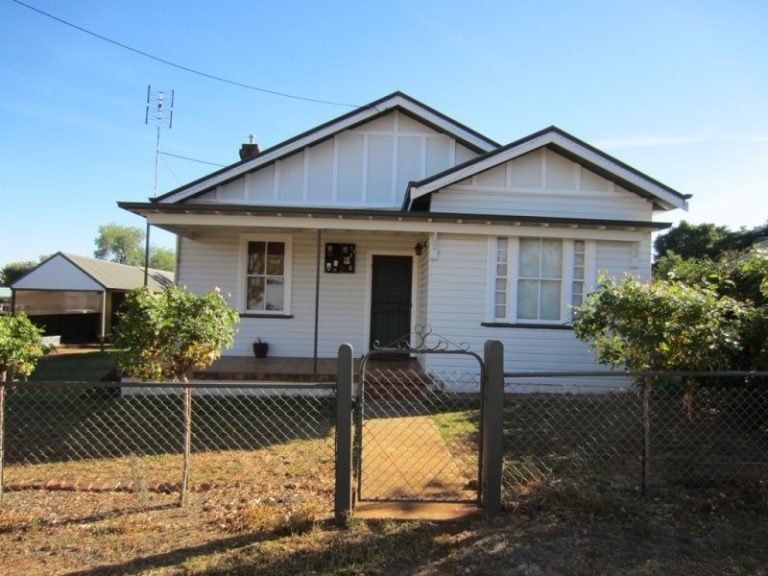 11 View Street, Temora NSW 2666 - McGrath Riverina