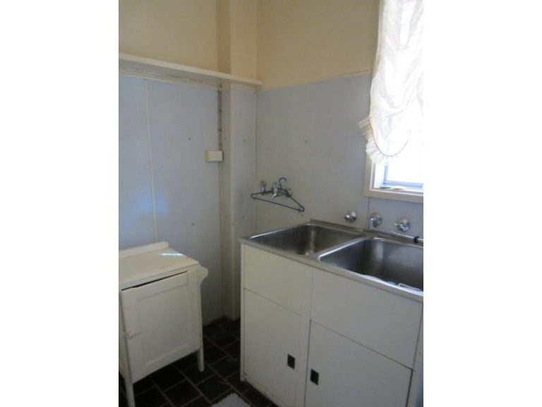 128 Baker Street, Temora NSW 2666 - photo 21