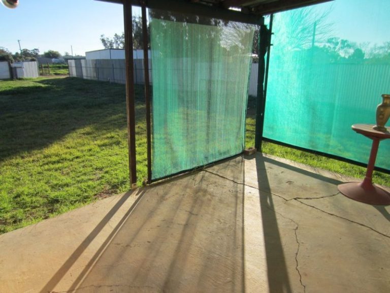 32 Robertson Street, Barmedman NSW 2668 - photo 11