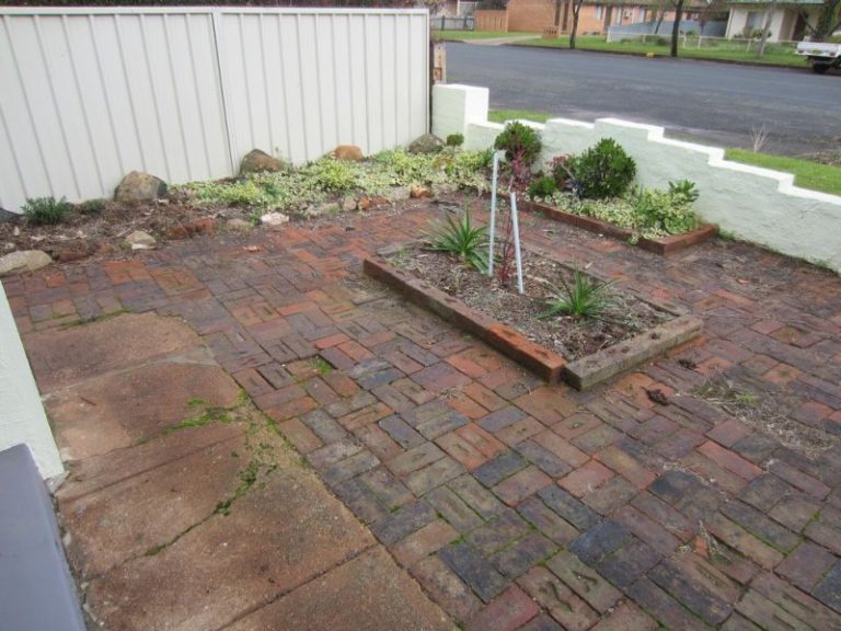 181 DeBoos Street, Temora NSW 2666 - photo 20