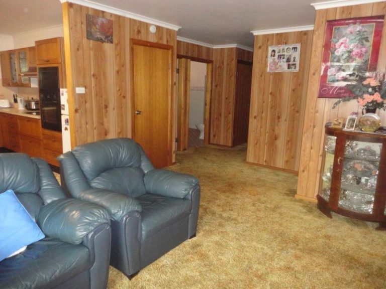 191 Twynam Street, Temora NSW 2666 - photo 7