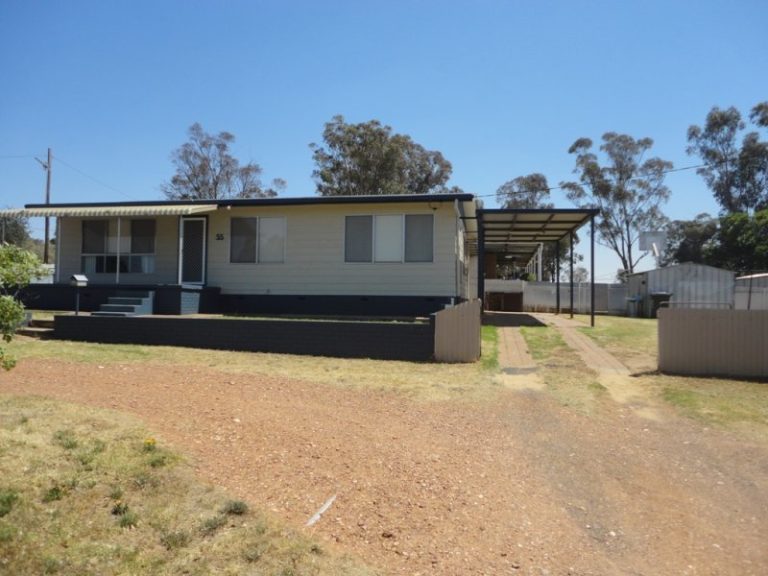 117 Vesper Street, Temora NSW 2666 - photo 12