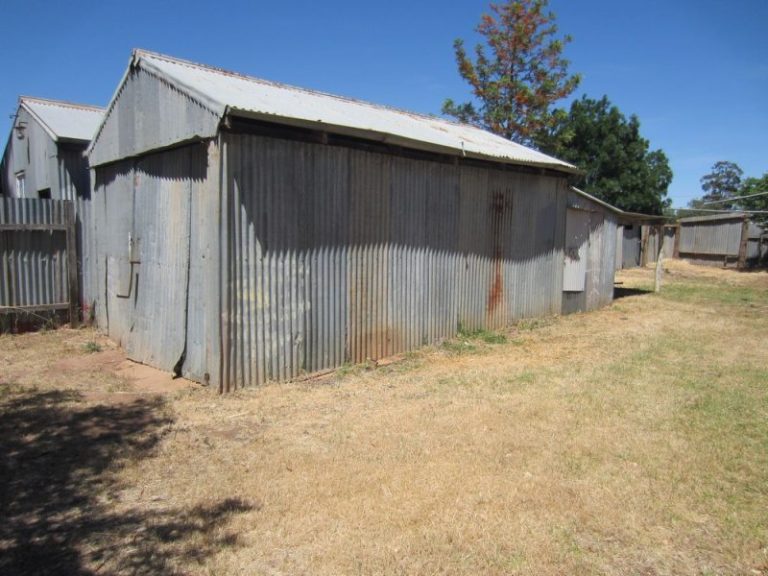 168 Sharpe Street, Temora NSW 2666 - photo 15