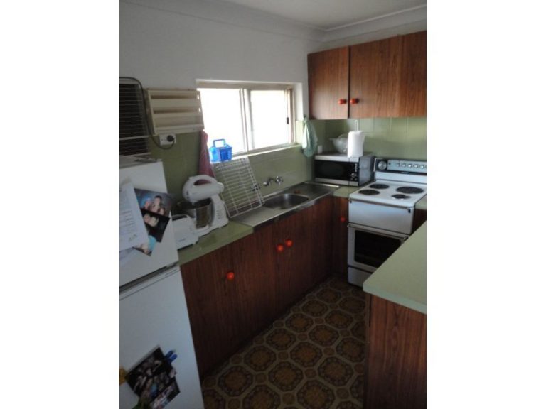 163 Kitchener Road, Temora NSW 2666 - photo 18