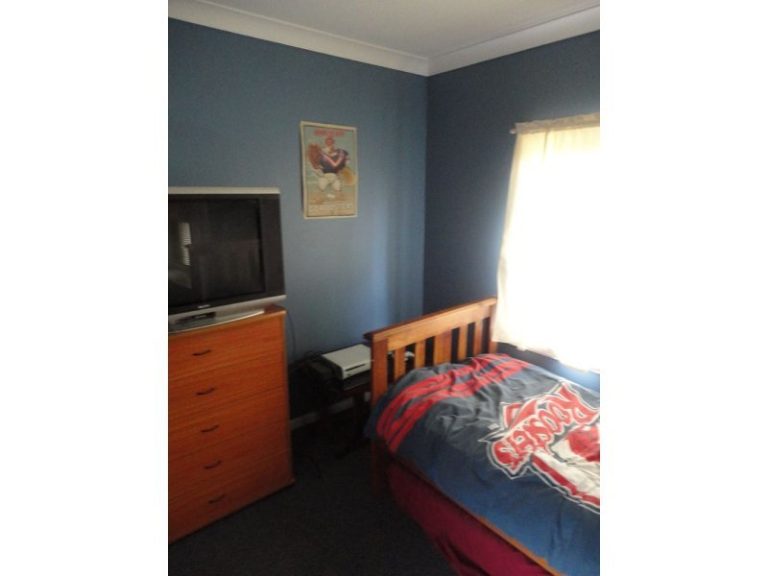 163 Kitchener Road, Temora NSW 2666 - photo 10