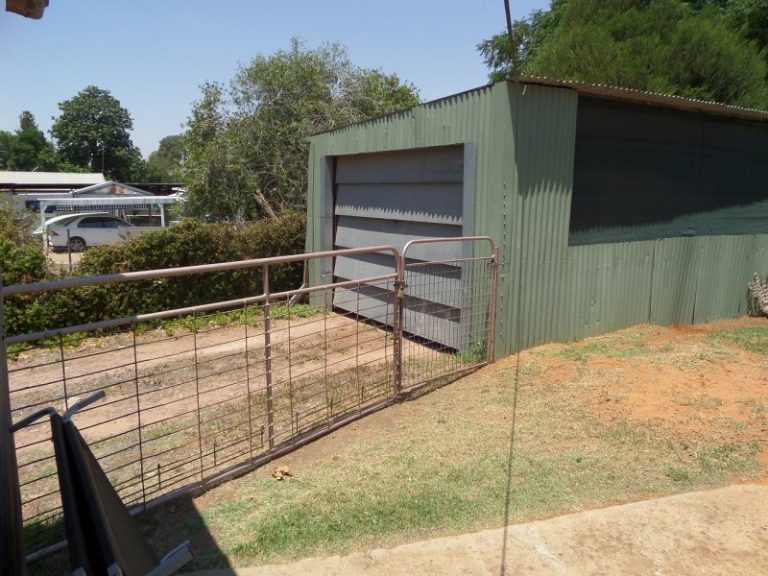 87 Twynam Street, Narrandera NSW 2700 - photo 10