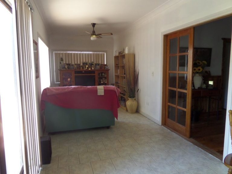 25 Chantilly Street, Narrandera NSW 2700 - photo 10