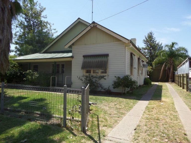 45 Audley Street, Narrandera NSW 2700 - photo 5