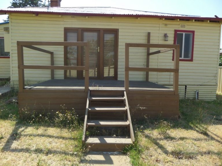 12 Willans Street, Narrandera NSW 2700 - photo 11