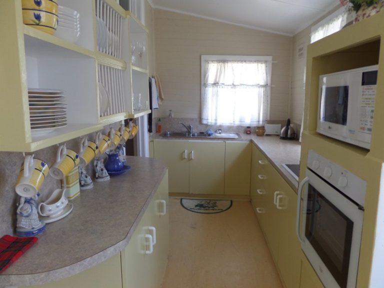 12 Willans Street, Narrandera NSW 2700 - photo 3