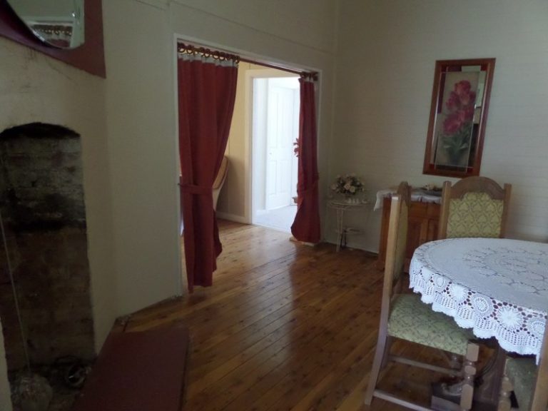 12 Willans Street, Narrandera NSW 2700 - photo 8